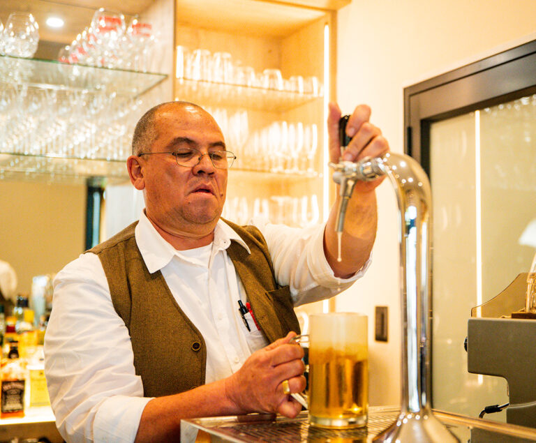 Leo's Garden Restaurant