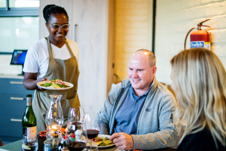 Leo's Garden Restaurant Patrons
