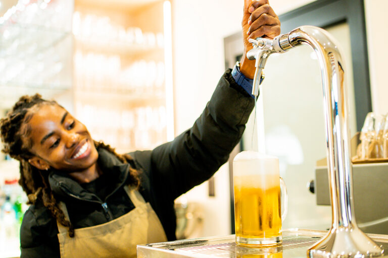 Leo's Garden Restaurant beer