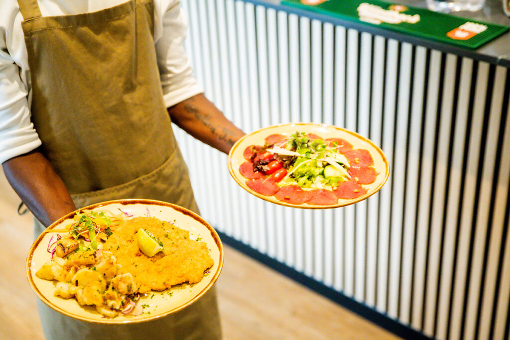 Leo's Garden Restaurant dish 14